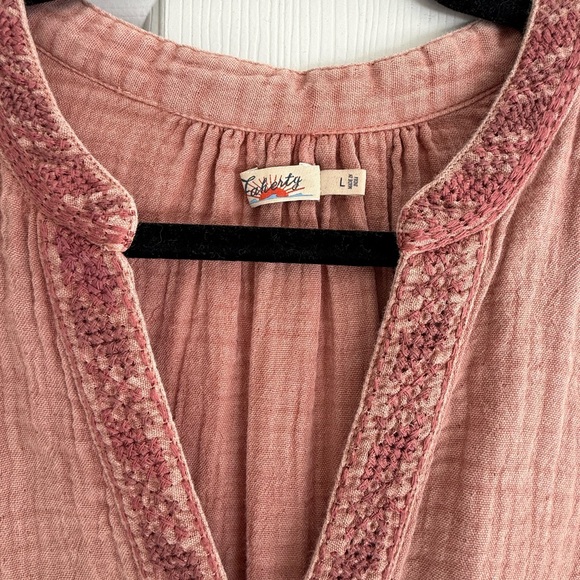 Faherty top, large - Picture 3 of 4